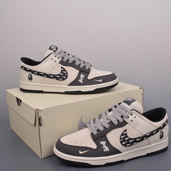 Nike Sb Dunk Low Bape Black - Picture 1 of 9